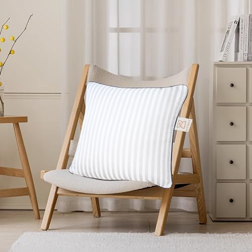 Yettbea Throw Pillow Insert Set of 2 18 x 18 White 1