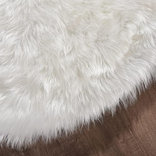 Goolela Faux Fur Rug Throw White 24x36 Inch